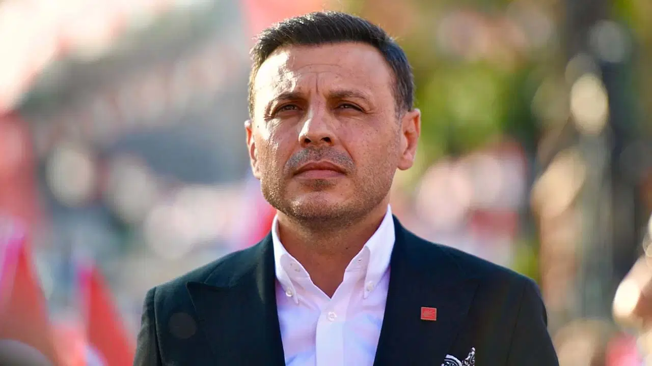 Özgür Çelik, Kadıköy’den seslendi: ‘Büyük bir eylem gerçekleştireceğiz’ – Son Dakika Siyaset Haberleri