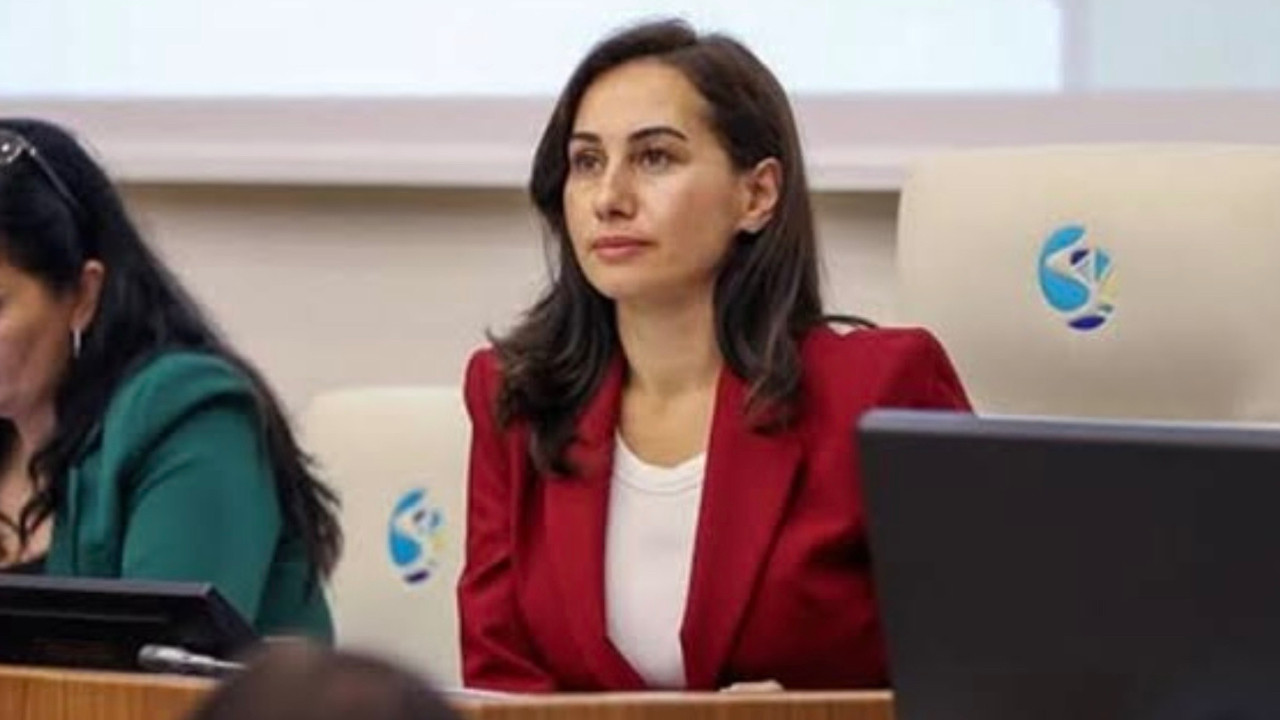 CHP’de deprem: Beykoz Belediye Başkan Vekili Özlem Vural Gürzel CHP’den istifa etti