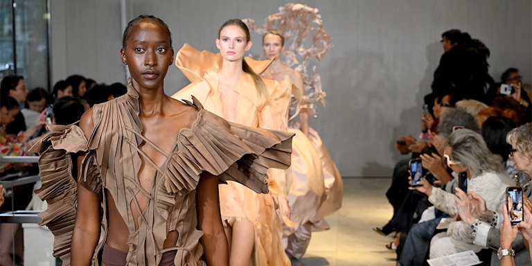 2025 New York Moda Haftası Başlıyor 2025 New York Moda Haftası Başlıyor