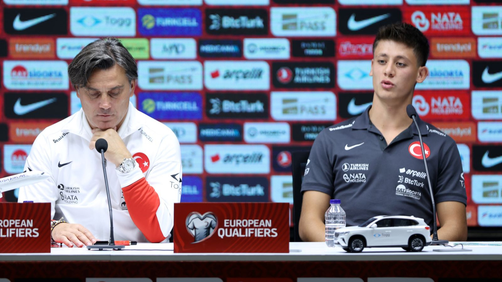 Montella’dan Türk vatandaşlığı açıklaması Montella’dan Türk vatandaşlığı açıklaması