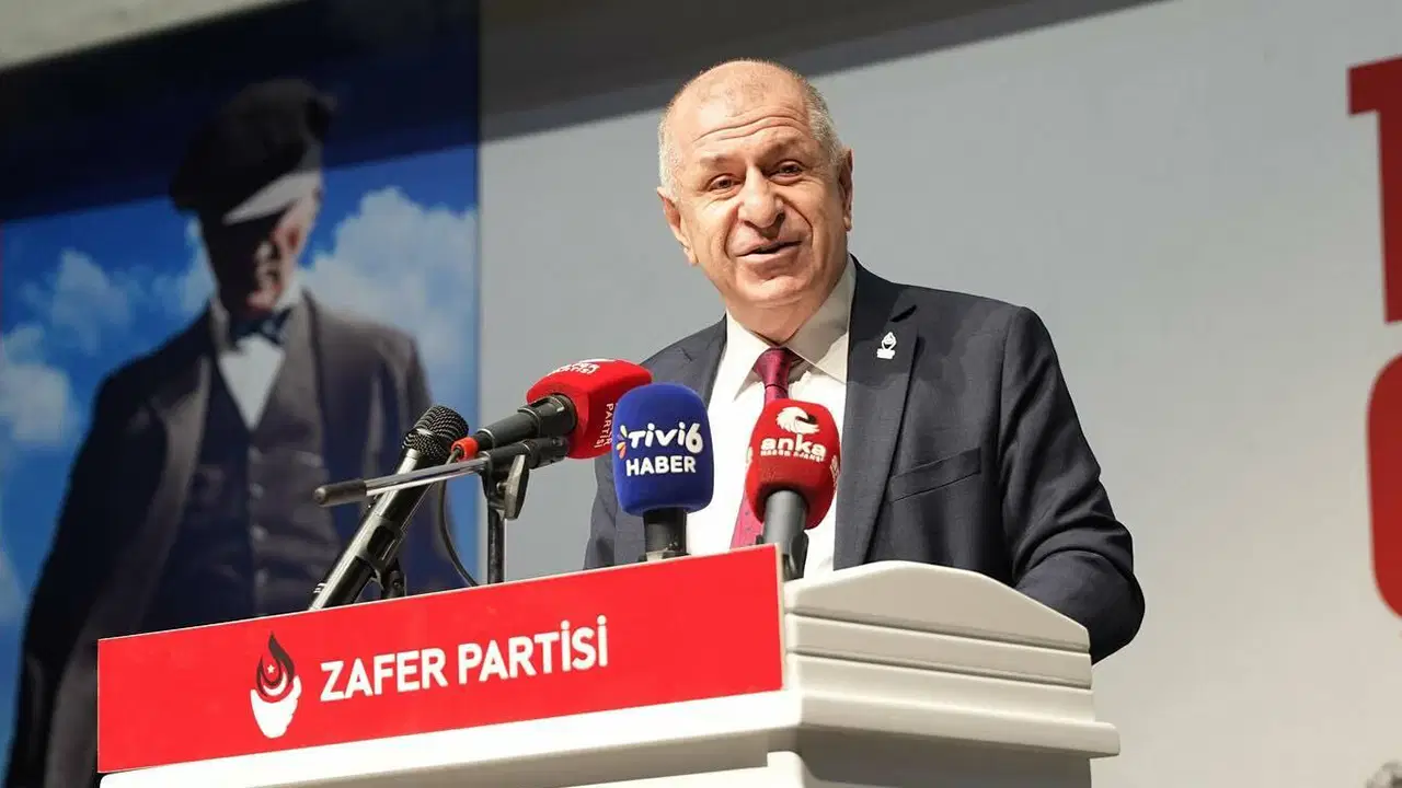 Ümit Özdağ’dan, ilk kez oy kullanacak gençlere çağrı – Son Dakika Siyaset Haberleri Ümit Özdağ’dan, ilk kez oy kullanacak gençlere çağrı – Son Dakika Siyaset Haberleri