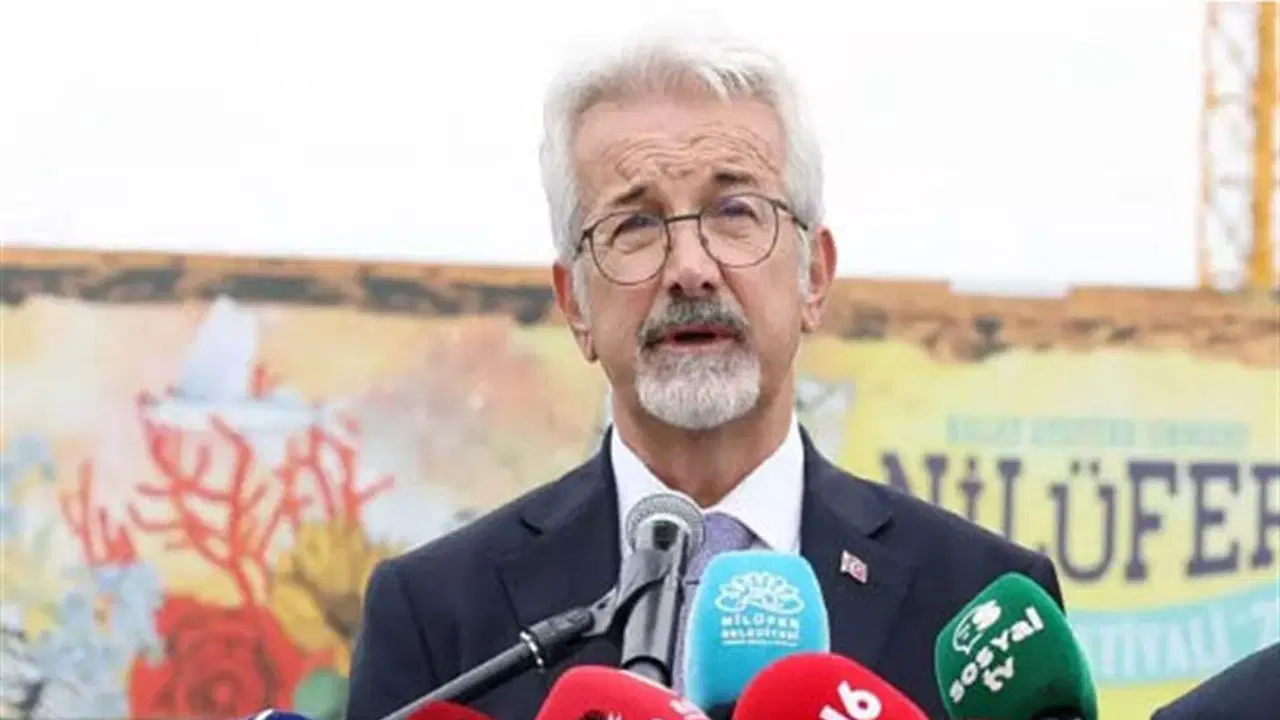 Tutuklanan eski Nilüfer Belediye Başkanı hastaneye kaldırıldı – Son Dakika Siyaset Haberleri Tutuklanan eski Nilüfer Belediye Başkanı hastaneye kaldırıldı – Son Dakika Siyaset Haberleri