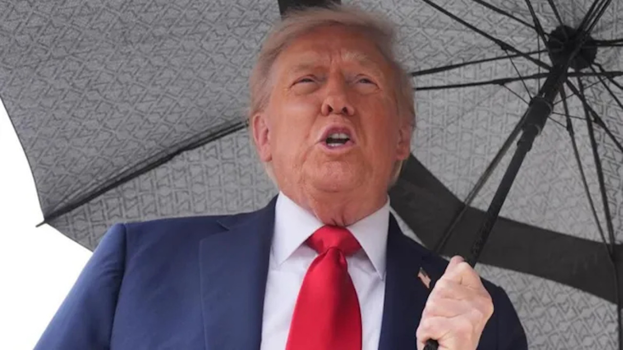 Trump’tan New York Times’a adaylığımı baltaladılar iddiasıyla 15 milyar dolarlık dava Trump’tan New York Times’a adaylığımı baltaladılar iddiasıyla 15 milyar dolarlık dava