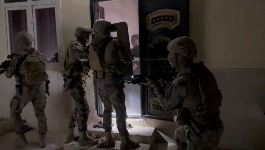 Edirne’de 10 düzensiz göçmen yakalandı Edirne’de 10 düzensiz göçmen yakalandı