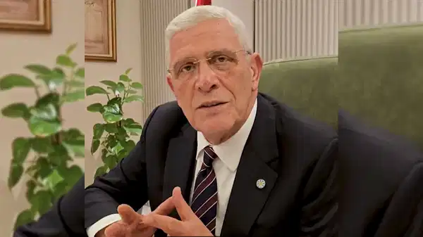 Dervişoğlu gençlere seslendi: Beni biraz daha zorlamanızı istiyorum – Son Dakika Siyaset Haberleri Dervişoğlu gençlere seslendi: Beni biraz daha zorlamanızı istiyorum – Son Dakika Siyaset Haberleri