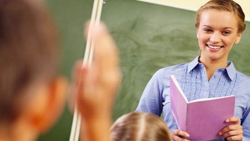 Cumhurbaşkanlığı 2026 Programı’nda Açıklandı: MEB’den 322 Bin Öğretmene Meslekî Yeterlik Eğitimi Cumhurbaşkanlığı 2026 Programı’nda Açıklandı: MEB’den 322 Bin Öğretmene Meslekî Yeterlik Eğitimi