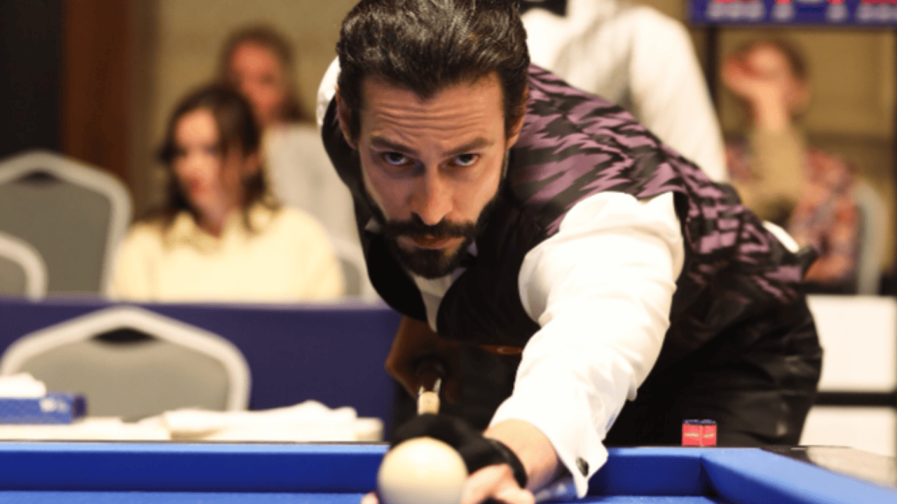 Ekin Koç, Bilardo Efsanesi Semih Saygıner’i Canlandırıyor: “Usta” Çok Yakında Netflix’te! Ekin Koç, Bilardo Efsanesi Semih Saygıner’i Canlandırıyor: “Usta” Çok Yakında Netflix’te!