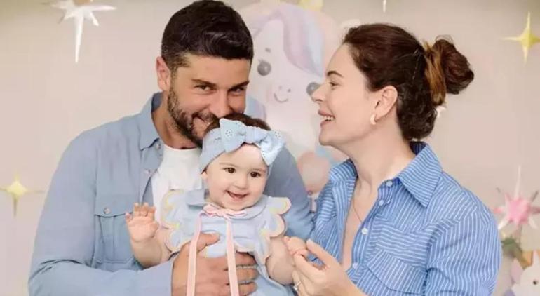 Berk Oktay ve Yıldız Çağrı Atiksoy'dan yeni kare! Şarkı seçimi dikkat çekti