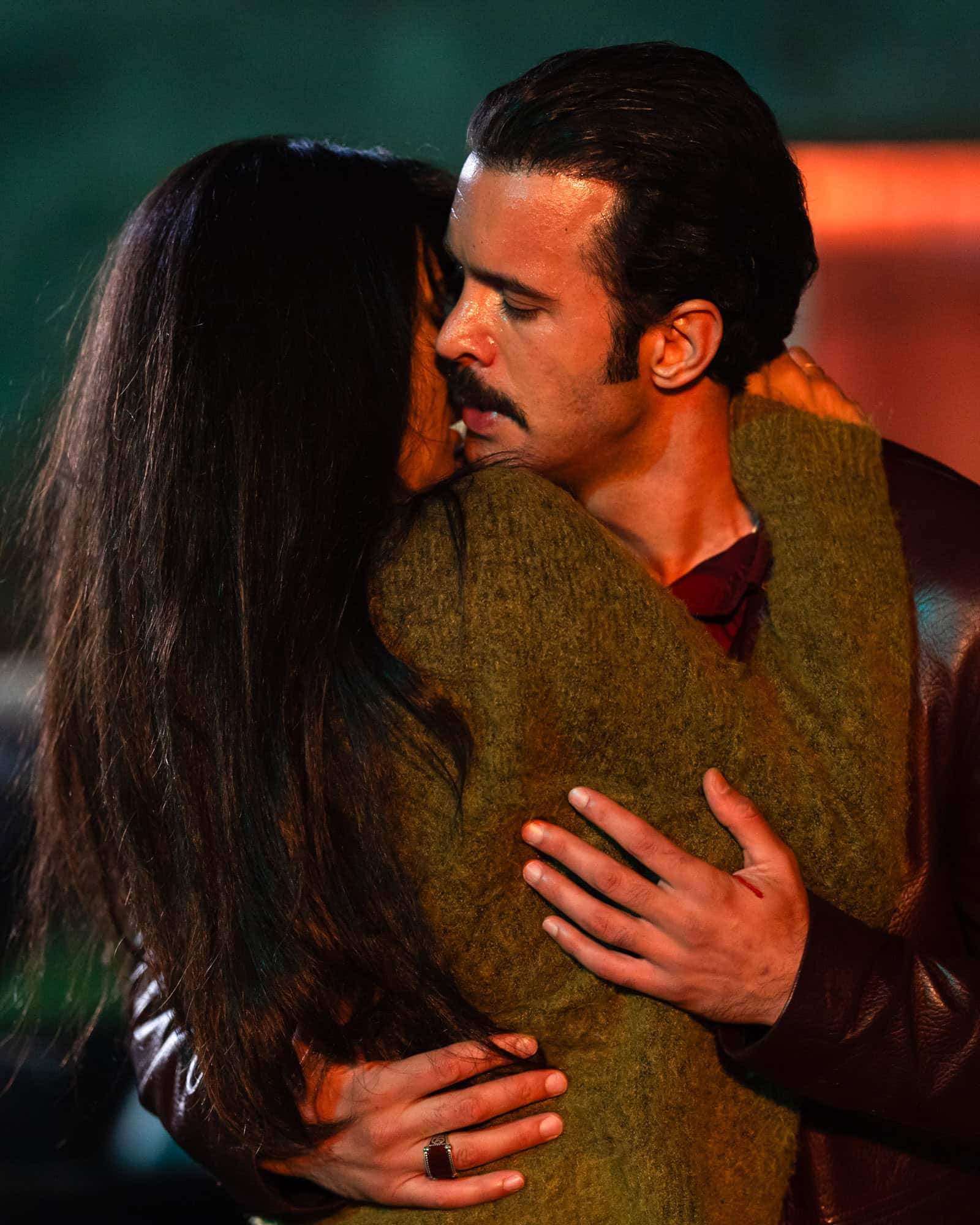 Prime Video, Barış Arduç ve Tuba Büyüküstün’lü Dehşet Bey filminin afişini ve yeni görsellerini paylaştı! Prime Video, Barış Arduç ve Tuba Büyüküstün’lü Dehşet Bey filminin afişini ve yeni görsellerini paylaştı!