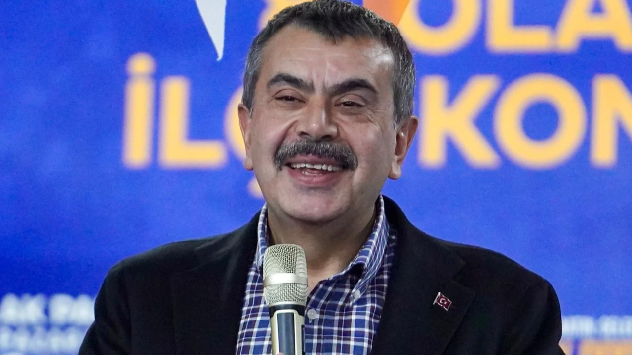 Yusuf Tekin eğitimi yap boza çevirdi: 11. sınıfta diploma, 12. sınıfta uzmanlık! Yusuf Tekin eğitimi yap boza çevirdi: 11. sınıfta diploma, 12. sınıfta uzmanlık!