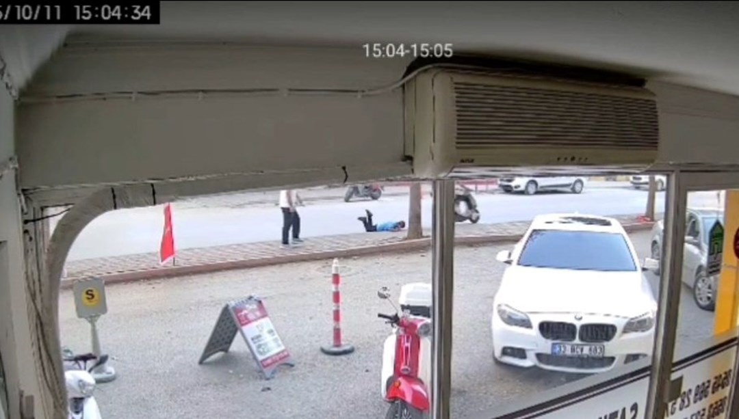 Hem ters yönde ilerledi hem de çocuğa çarpıp kaçtı Hem ters yönde ilerledi hem de çocuğa çarpıp kaçtı