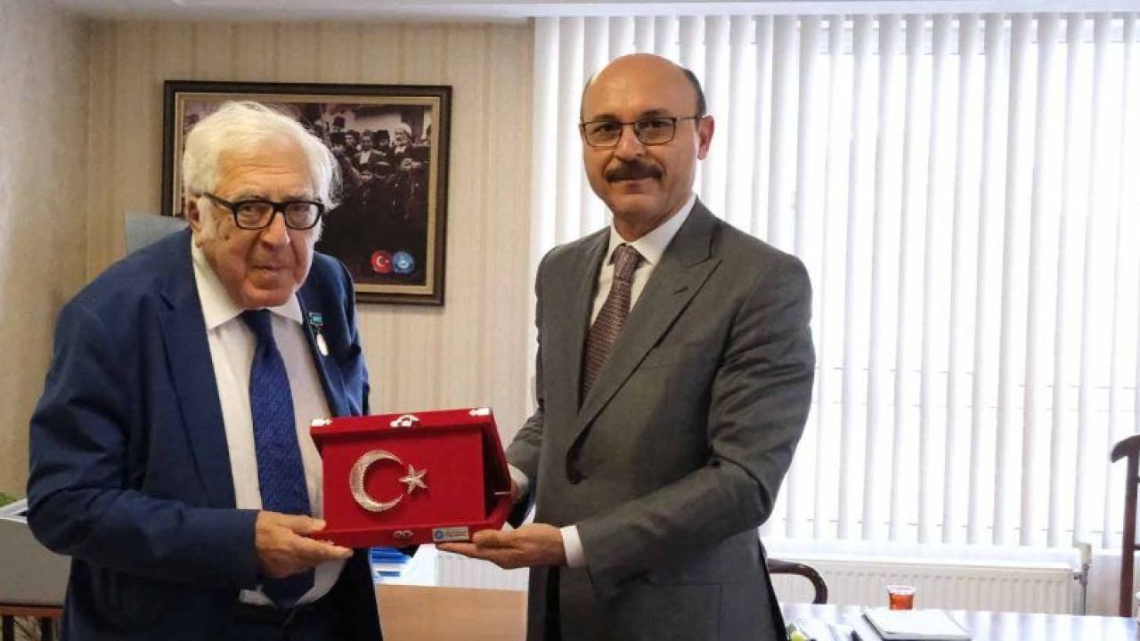 Yaşayan Büyük Üstad Anar Rızayev’den Talip Geylan’a Ziyaret