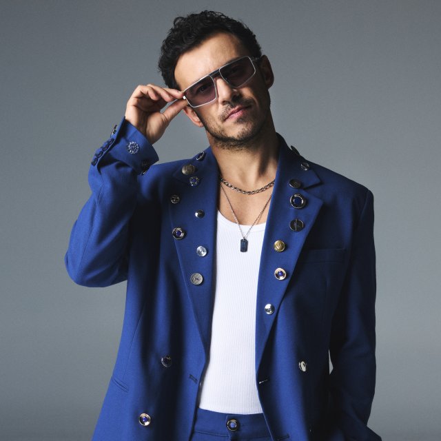 Buray “Kaçsana Bana” (Deli Kız Part II) Buray “Kaçsana Bana” (Deli Kız Part II)