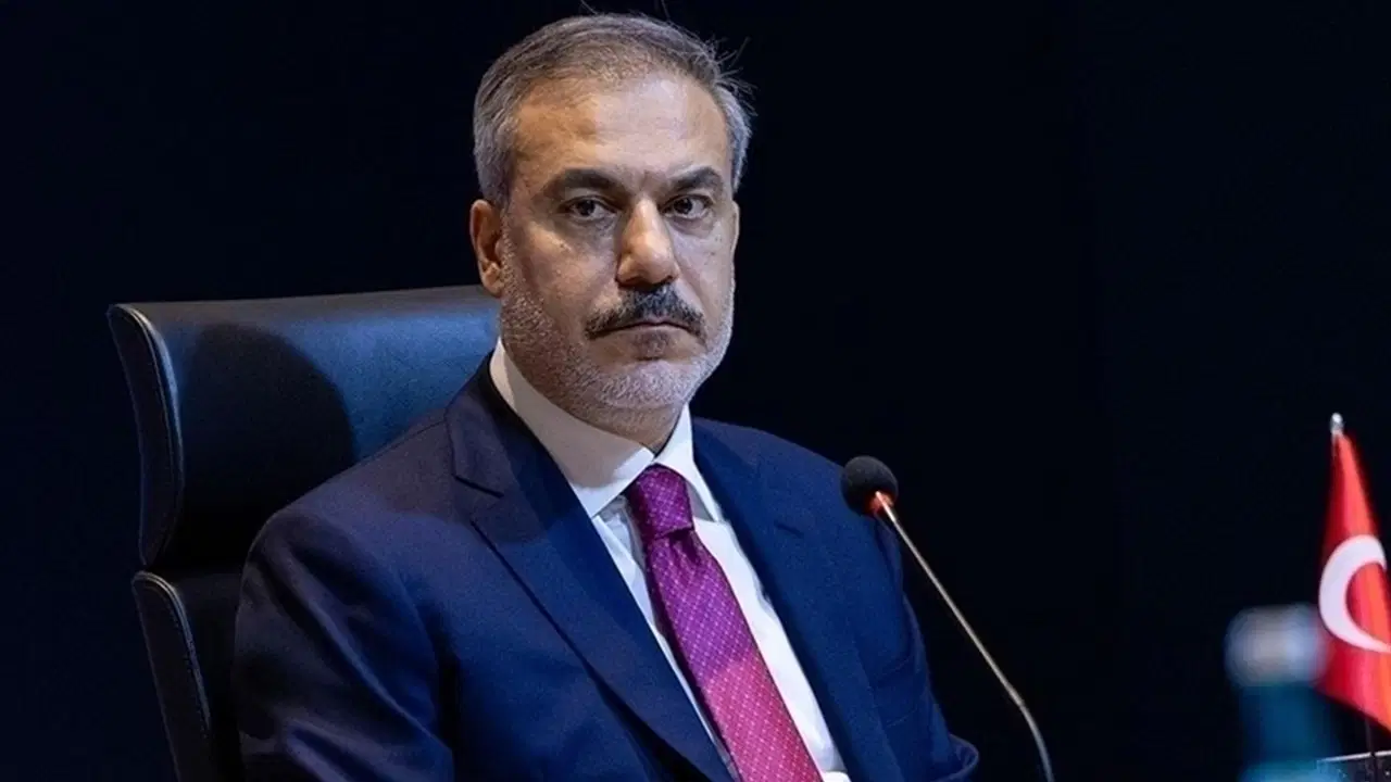 Bakan Fidan’dan, Ankara’daki Suriye toplantısı sonrası açıklama: ‘Suriye’nin güvenliğini Türkiye’nin güvenliğinden ayrı görmüyoruz’ – Son Dakika Siyaset Haberleri Bakan Fidan’dan, Ankara’daki Suriye toplantısı sonrası açıklama: ‘Suriye’nin güvenliğini Türkiye’nin güvenliğinden ayrı görmüyoruz’ – Son Dakika Siyaset Haberleri