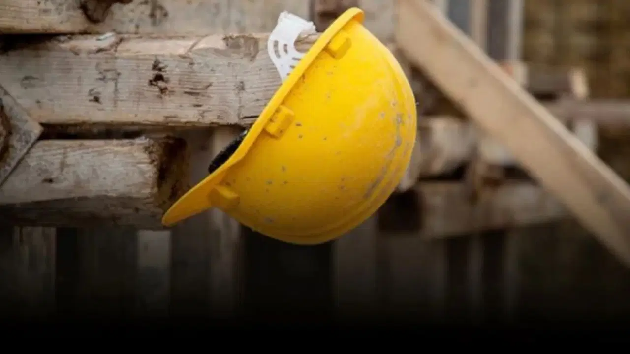 Rıfat Nalbantoğlu’ndan iş cinayetleri ilişkin araştırma önergesi: ‘Her üç, dört saatte bir işçi ölüyor, sanki savaştayız’ – Son Dakika Siyaset Haberleri Rıfat Nalbantoğlu’ndan iş cinayetleri ilişkin araştırma önergesi: ‘Her üç, dört saatte bir işçi ölüyor, sanki savaştayız’ – Son Dakika Siyaset Haberleri