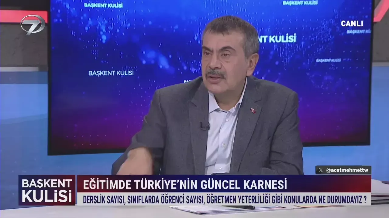 Yusuf Tekin, 4+4+4 zorunlu eğitim sisteminin değişeceğine işaret etti Yusuf Tekin, 4+4+4 zorunlu eğitim sisteminin değişeceğine işaret etti