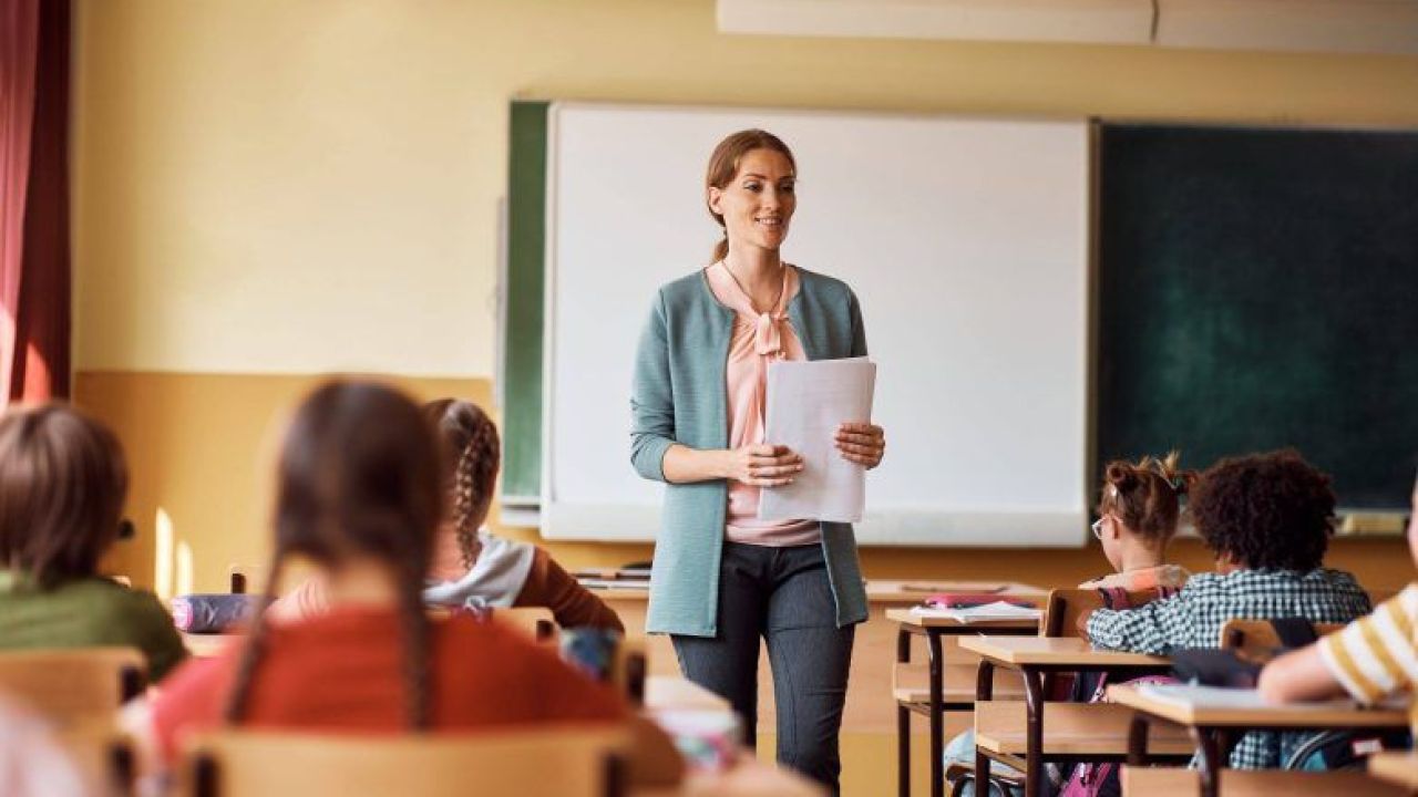 Eğitim Fakültesi Mezunlarına Öğretmen Atamalarında Avantaj Eğitim Fakültesi Mezunlarına Öğretmen Atamalarında Avantaj