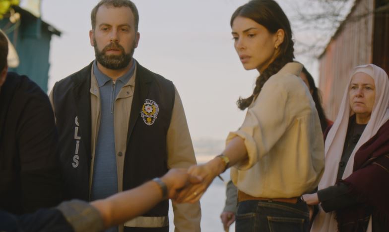 Taşacak Bu Deniz dizisi 10 Ekim Cuma akşamı ilk bölümüyle TRT 1’de başlıyor… Taşacak Bu Deniz dizisi 10 Ekim Cuma akşamı ilk bölümüyle TRT 1’de başlıyor…