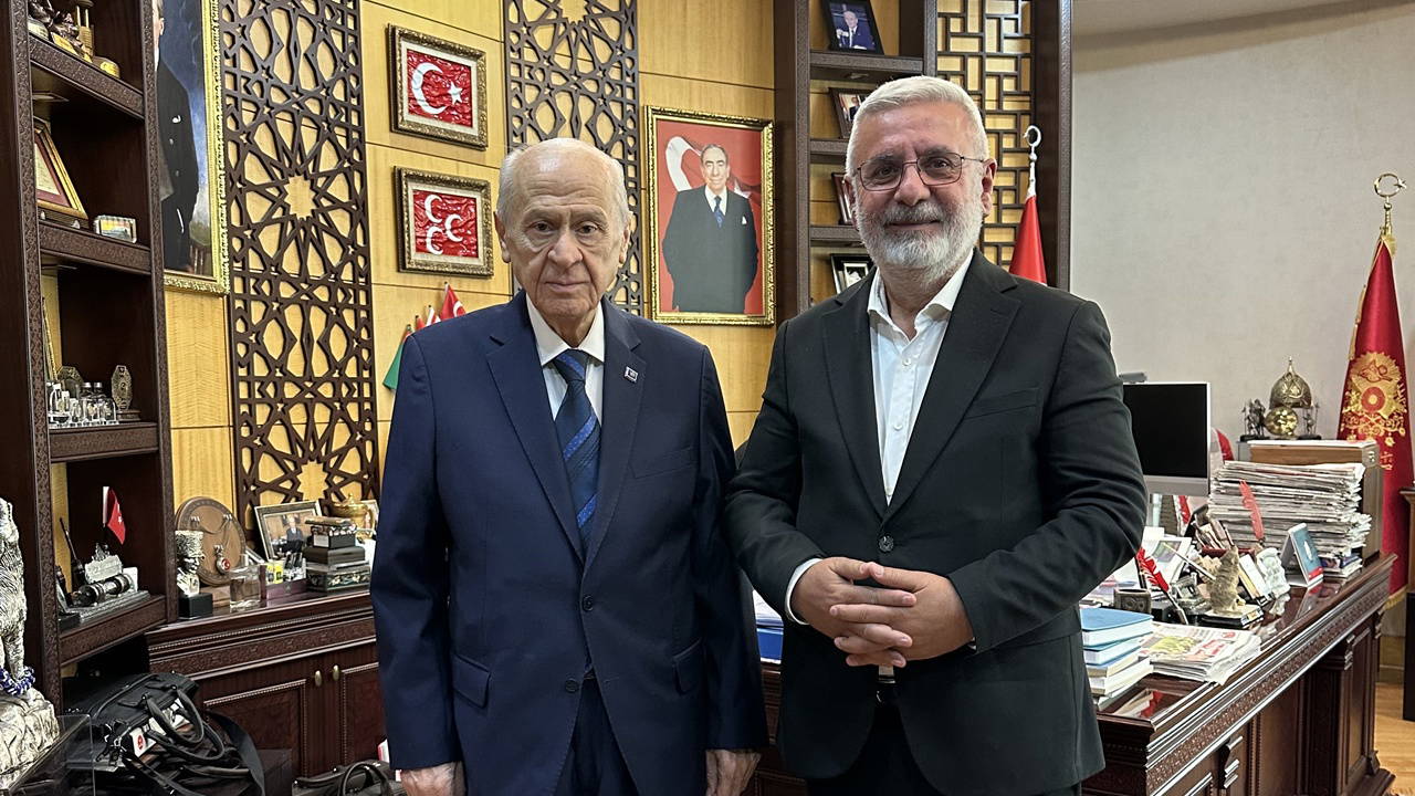 Mehmet Metiner, Devlet Bahçeli ile görüştü: Ne konuştular? – Son Dakika Siyaset Haberleri Mehmet Metiner, Devlet Bahçeli ile görüştü: Ne konuştular? – Son Dakika Siyaset Haberleri
