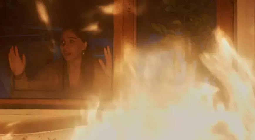 Güller ve Günahlar’da Kader’in Zorlu Anları Güller ve Günahlar’da Kader’in Zorlu Anları