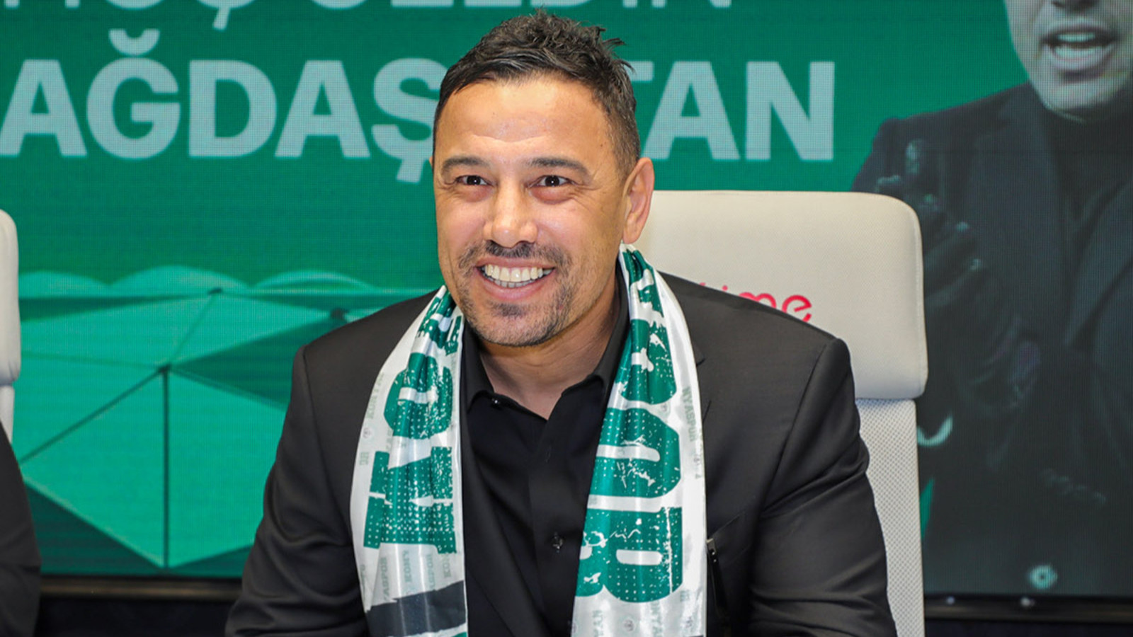 Çağdaş Atan, Konyaspor’a imza attı Çağdaş Atan, Konyaspor’a imza attı