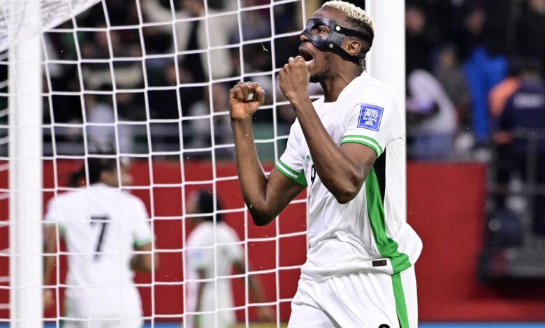 Victor Osimhen Sakatlandı, Gözyaşları İçinde Maçı Terk Etti