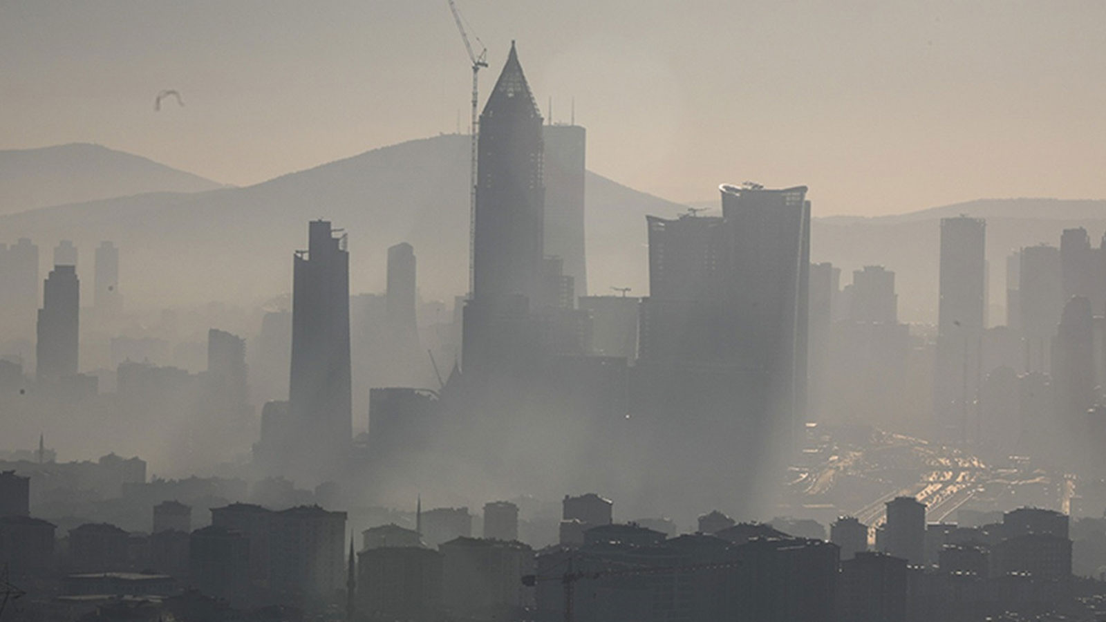 Hava Kirliliği Çocuk Sağlığını Tehdit Ediyor Hava Kirliliği Çocuk Sağlığını Tehdit Ediyor