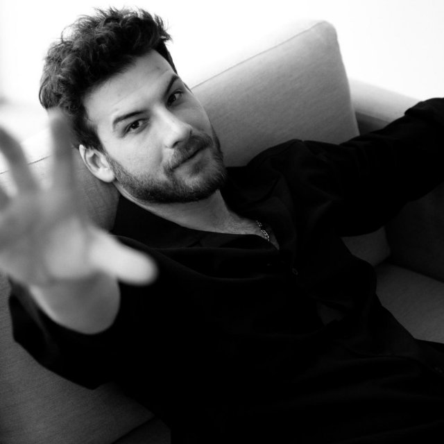 Mustafa Mert Koç “Borcu Var” Mustafa Mert Koç “Borcu Var”