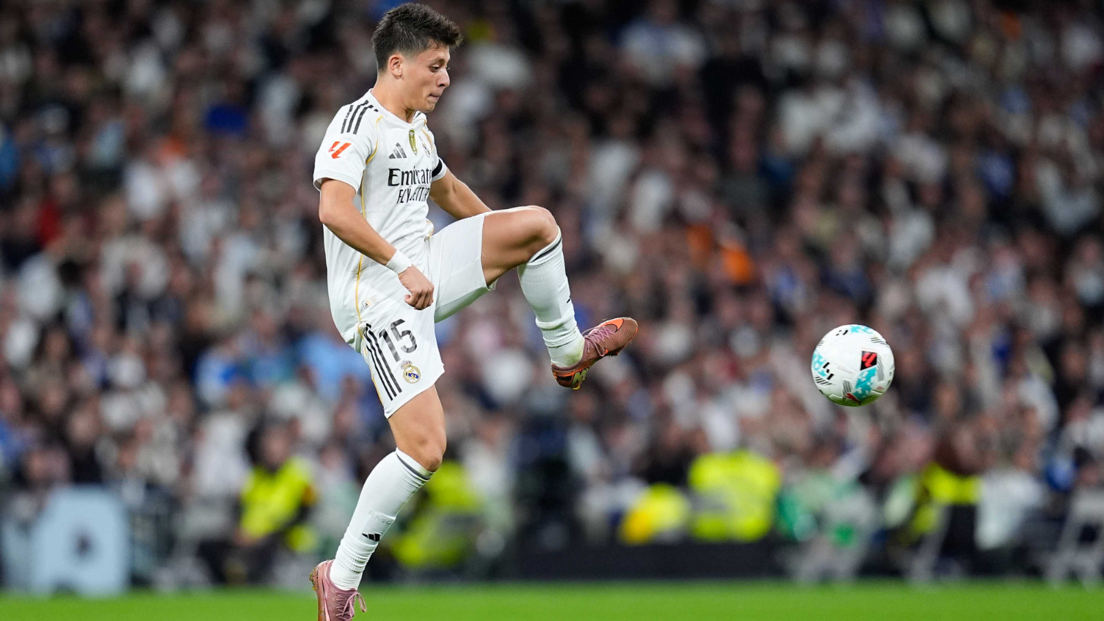 Predrag Mijatovic’ten Arda Güler’e önemli tavsiye: “Doğru yoldasın, ama hâlâ…” Predrag Mijatovic’ten Arda Güler’e önemli tavsiye: “Doğru yoldasın, ama hâlâ…”