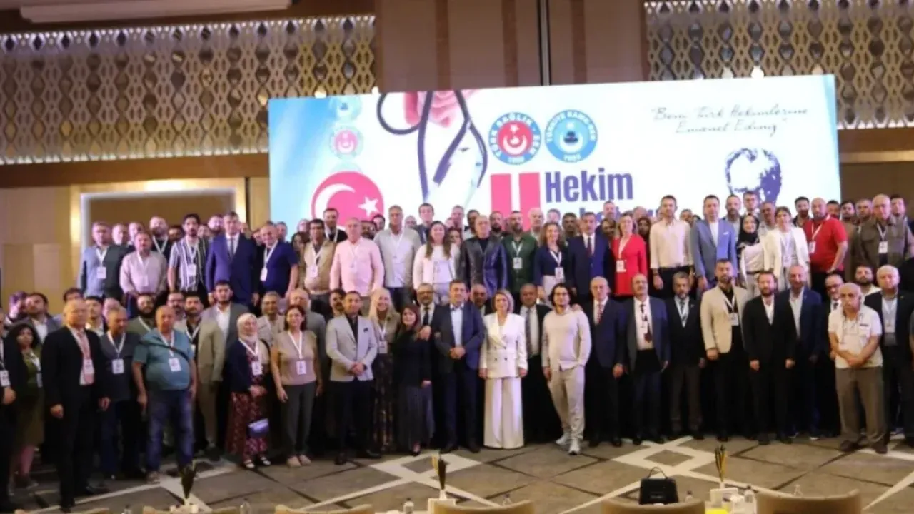 “Tıbbiyeli Hikmet’in Davası Ne İse, Türk Sağlık-Sen’in Davası O’dur!” – Kahveci’den Tarihi Mesaj